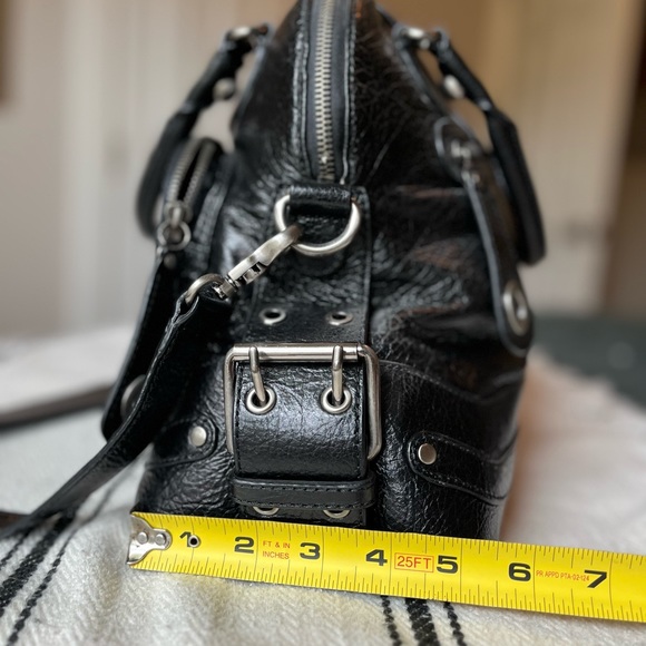 Hype Satchel in black - Picture 6 of 12